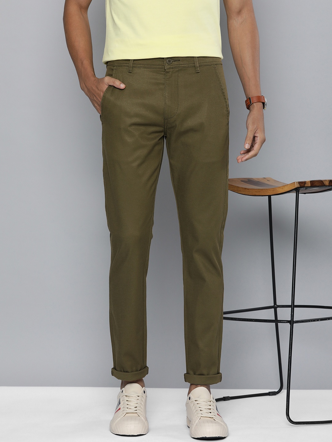 

Levis Men Mid Rise 512 Slim Tapered Fit Chinos, Green