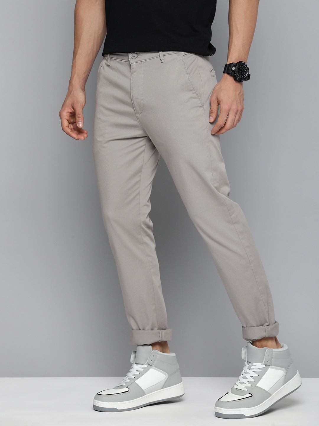 

Levis Men Low Rise 512 Slim Tapered Fit Easy Wash Chinos Semi Formal Trousers, Grey