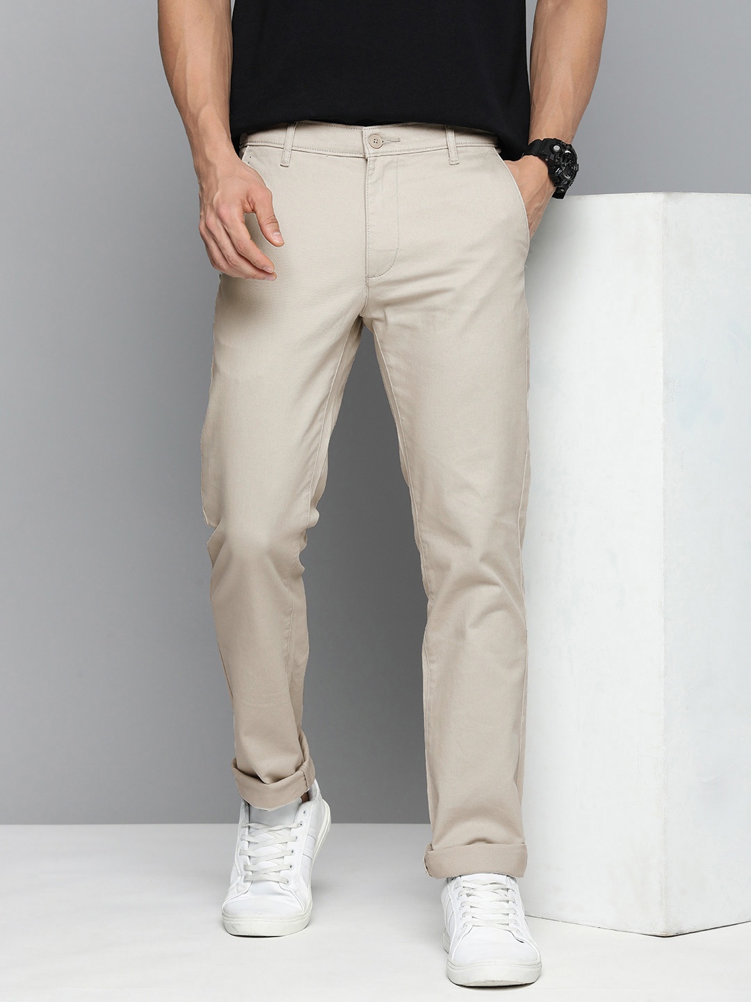 

Levis Men Mid Rise Slim Fit Easy Wash Chinos Semi Formal Trousers, Beige