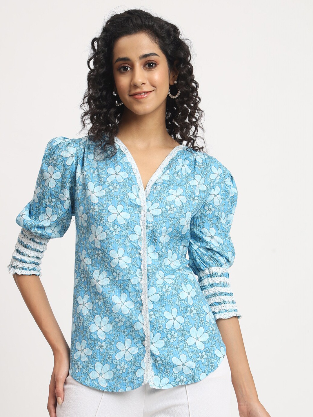 

angloindu Floral Printed V-Neck Puff Sleeves Lace Inserts Cotton Regular Top, Blue