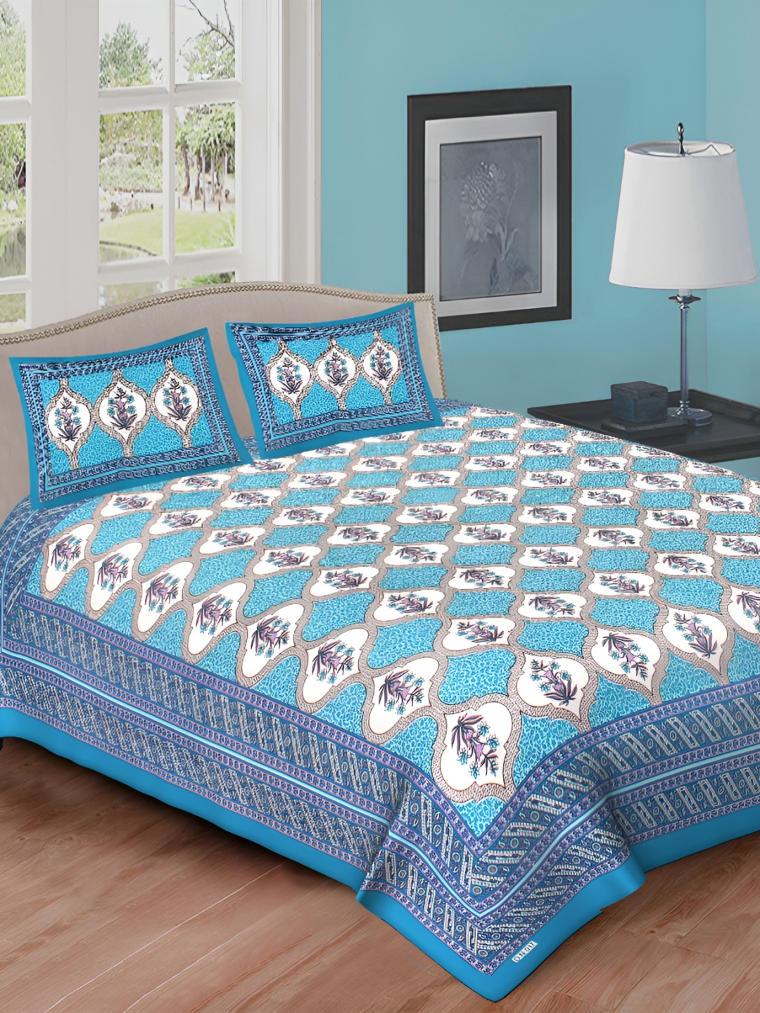 

DOLLIFI Turquoise Blue Floral &White Cotton 260 TC Queen Bedsheet with 2 Pillow Covers