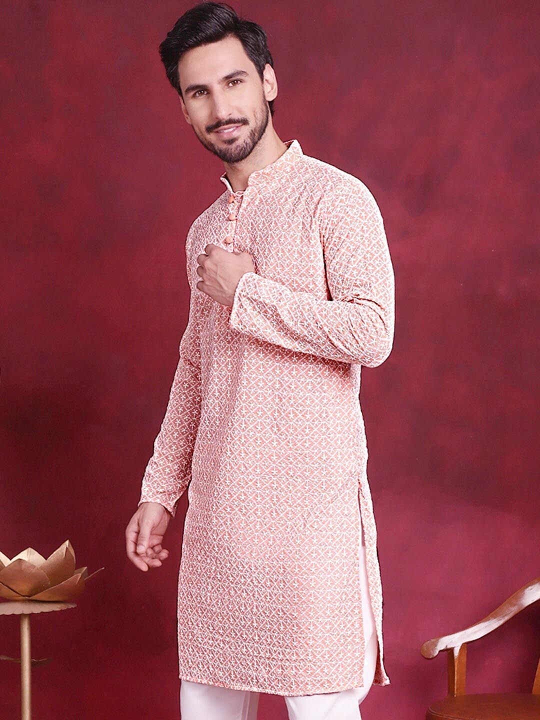 

Jompers Floral Embroidered Kurta, Orange