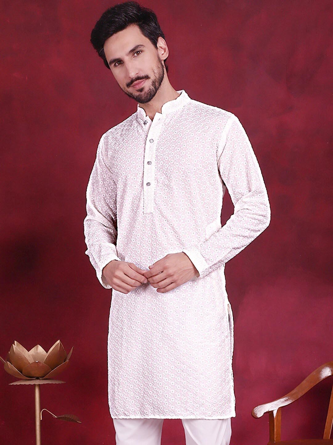 

Jompers Ethnic Motif Embroidered Chikankari Pure Cotton Straight Kurtas, White