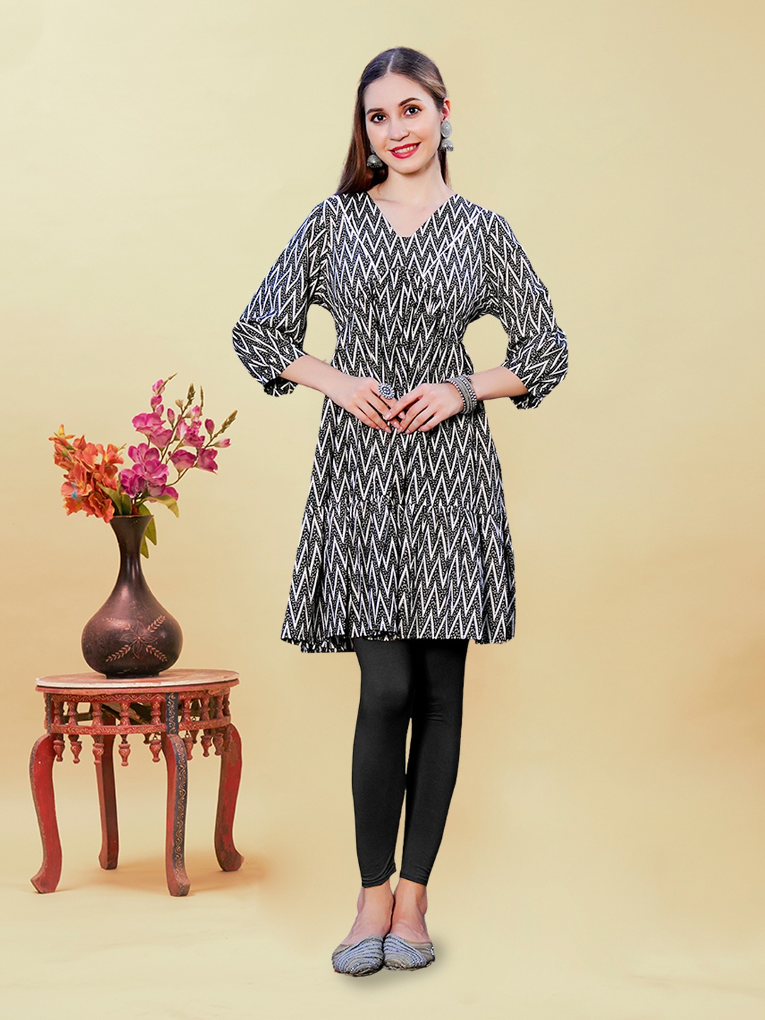

Anouk Printed Pure Cotton Above Knee Kurta, Black