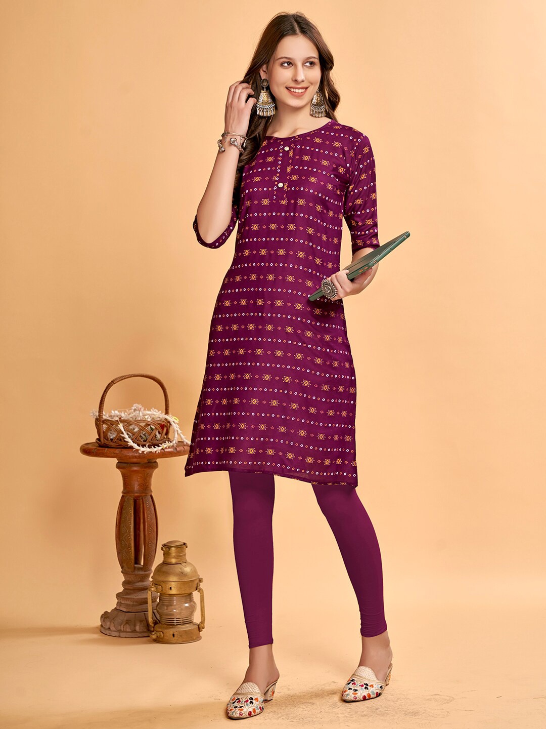 

Anouk Printed Pure Cotton Knee Length Kurta, Maroon