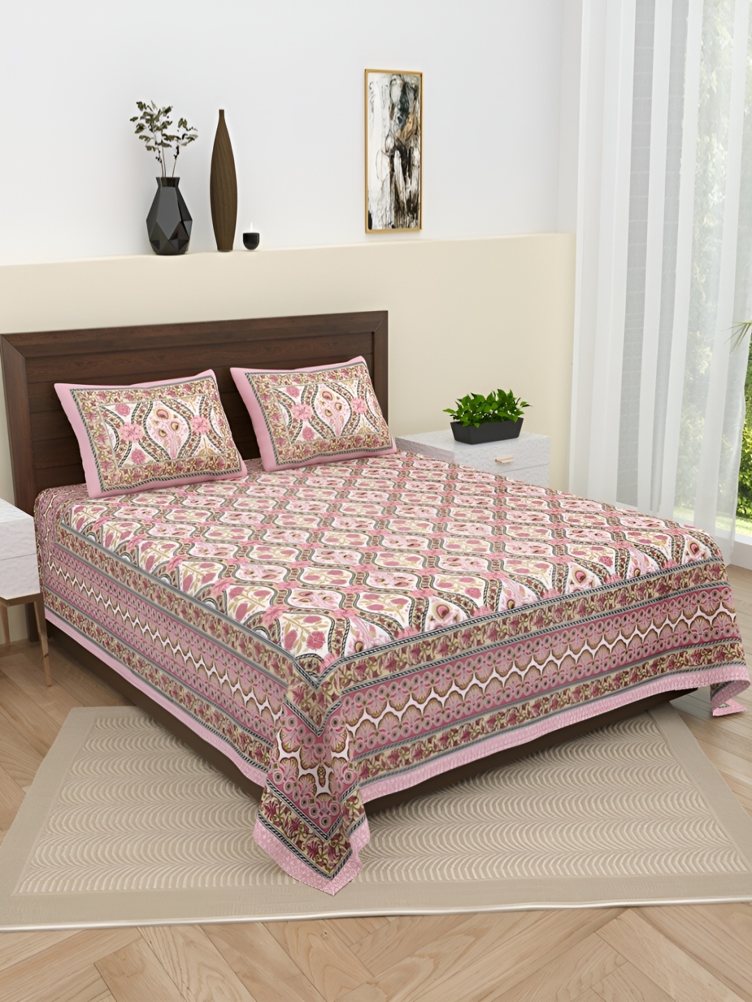 

Bedbathandbliss Pink Beige Floral Cotton 300 TC King Bedsheet With 2 Pillow Covers