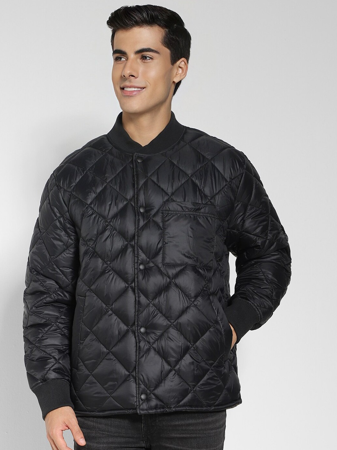 

AMERICAN EAGLE OUTFITTERS Stand Collar Quilted Jacket, Black