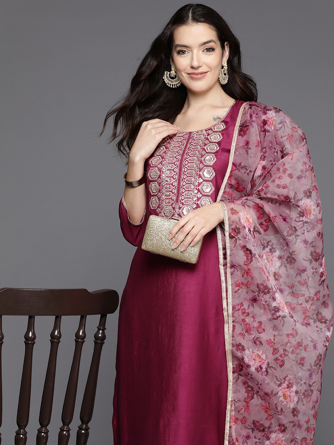 

Indo Era Women Ethnic Motifs Embroidered Sequinned Liva Kurta with Trousers & With Dupatta, Burgundy