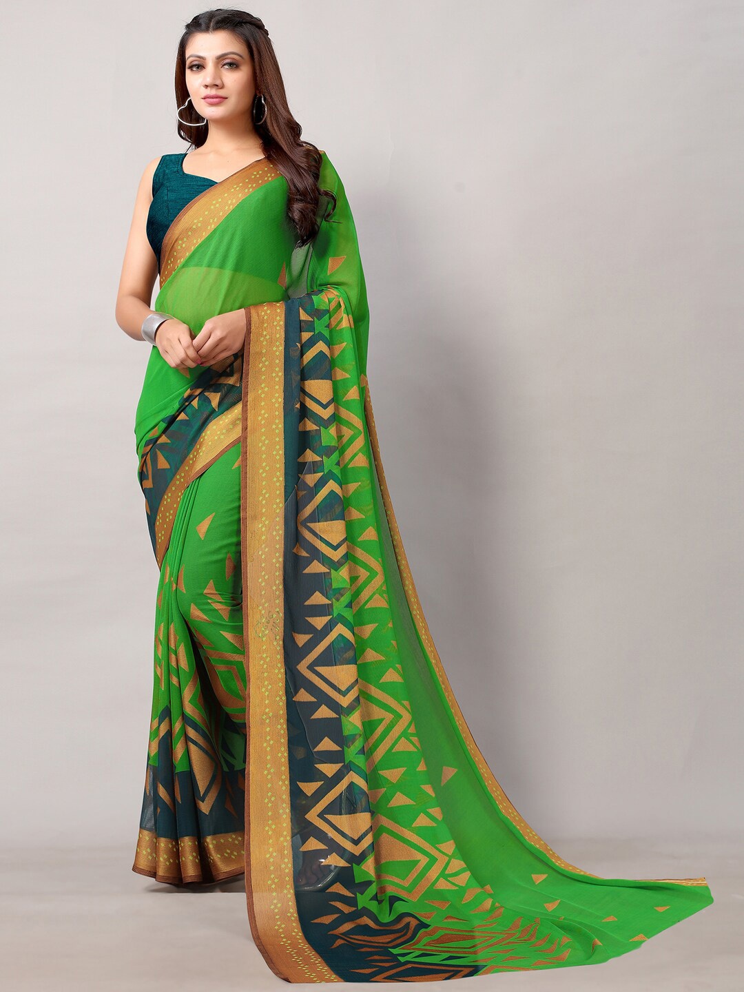 

KALINI Geometric Printed Saree, Green