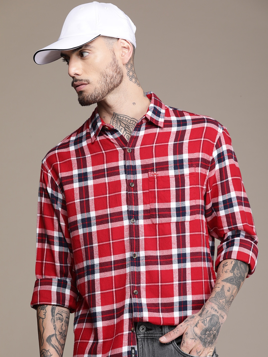 

WROGN Relaxed Fit Checked Pure Cotton Casual Shirt, Red