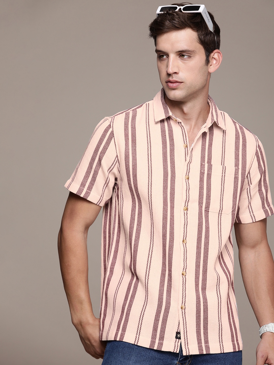 

WROGN Men Striped Casual Shirt, Beige