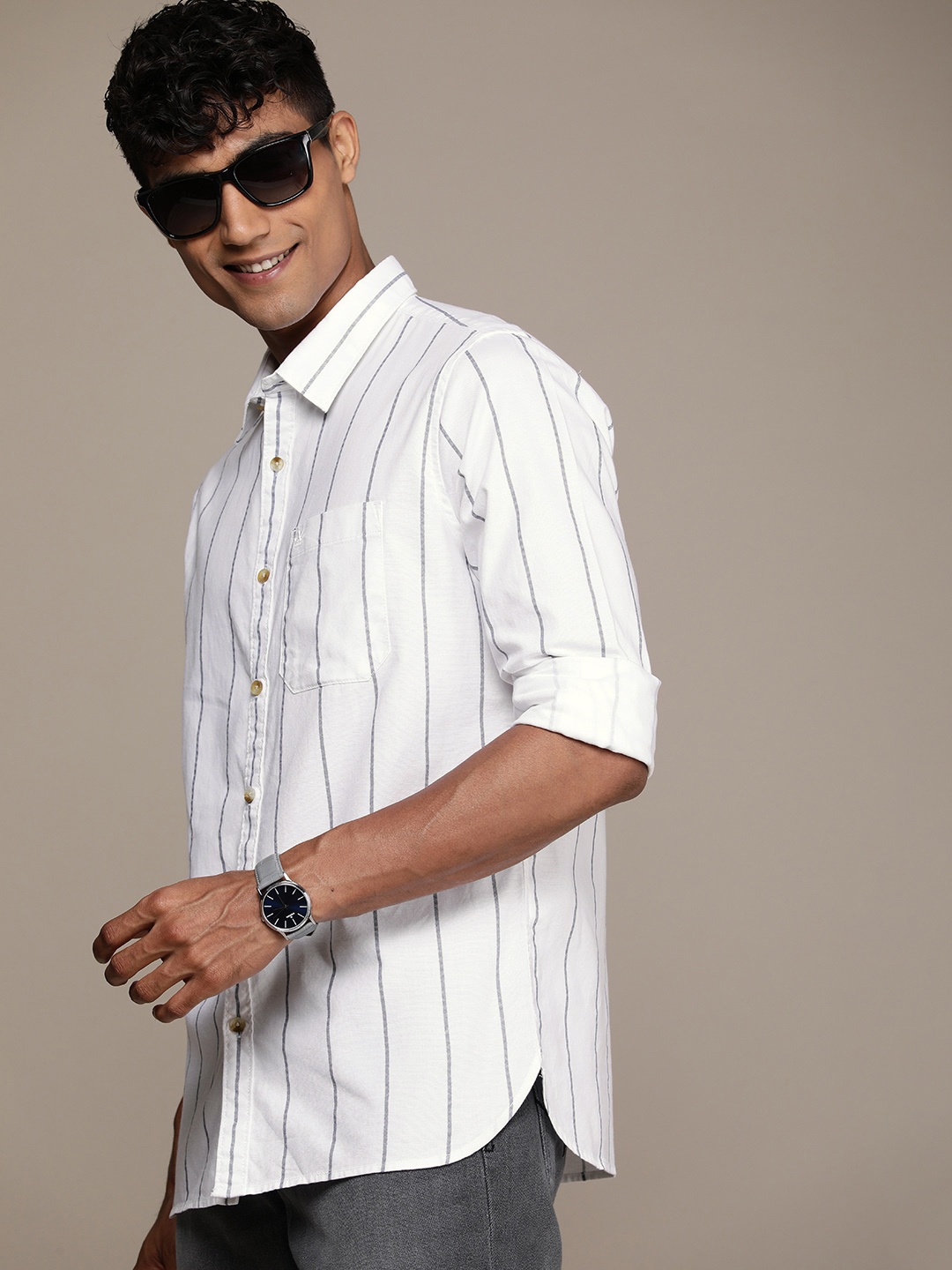 

WROGN Pure Cotton Slim Fit Striped Casual Shirt, White