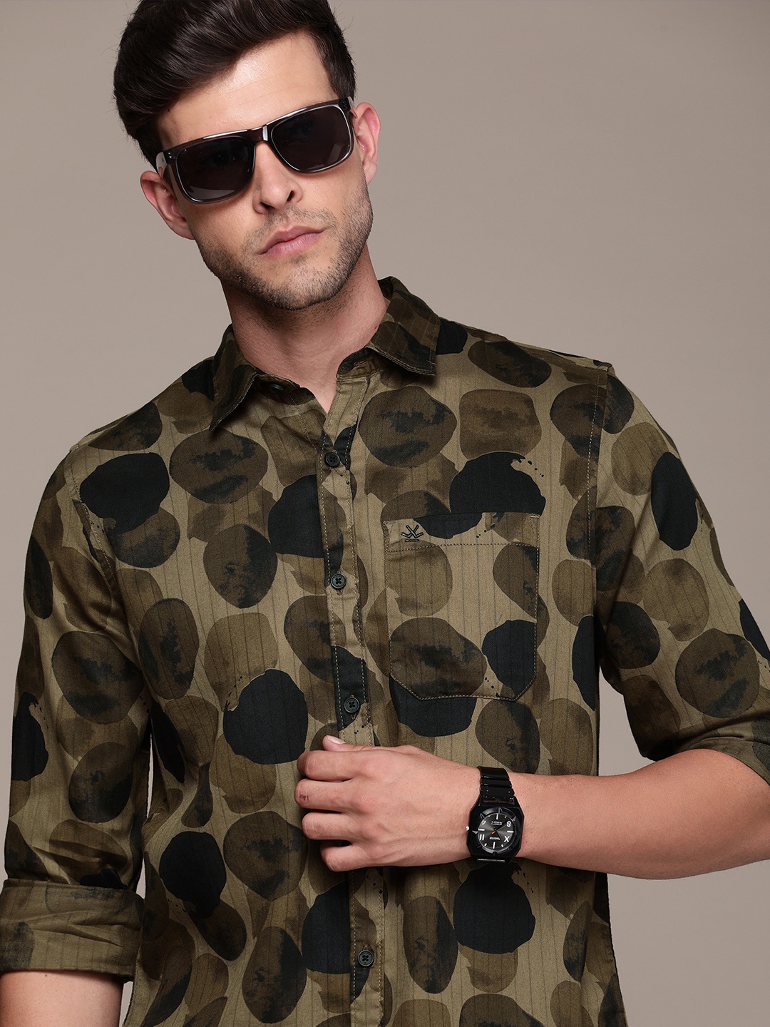 

WROGN Men Slim Fit Printed Pure Cotton Casual Shirt, Khaki