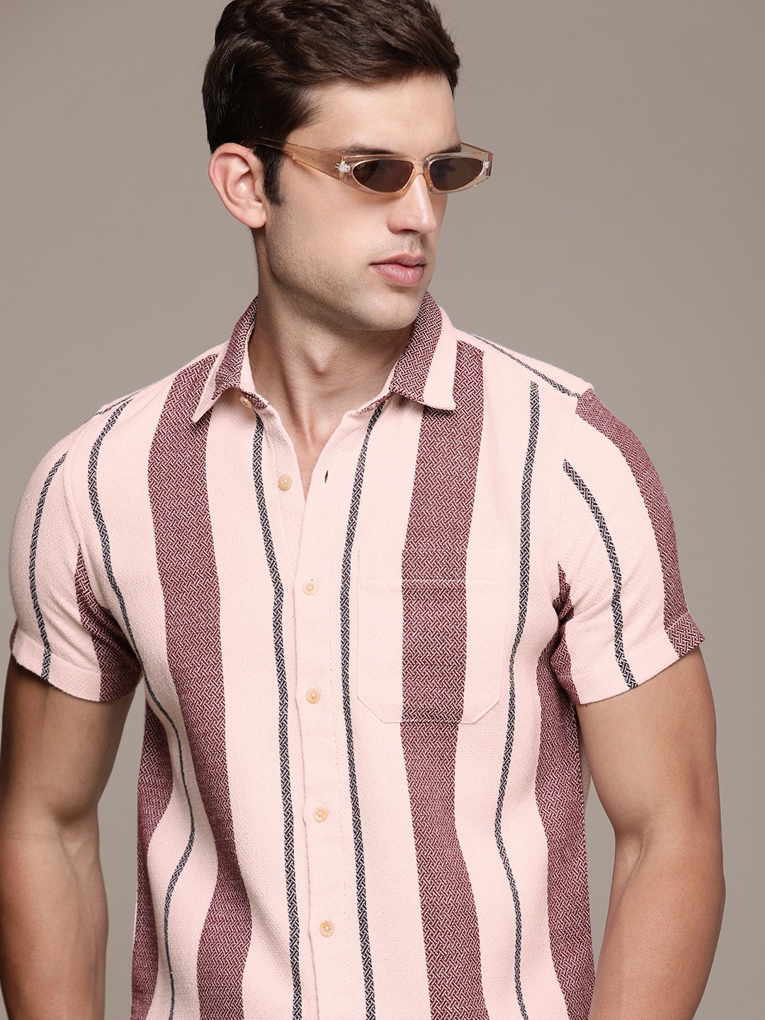 

WROGN Men Striped Casual Shirt, Pink