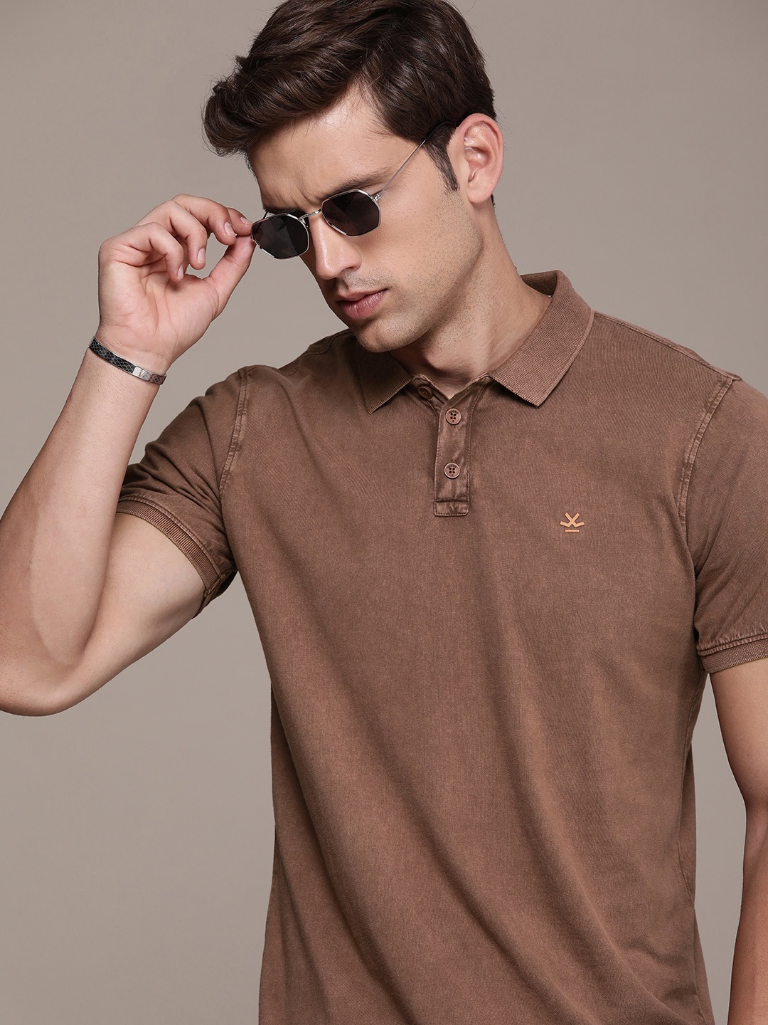 

WROGN Men Polo Collar Pure Cotton T-shirt, Brown