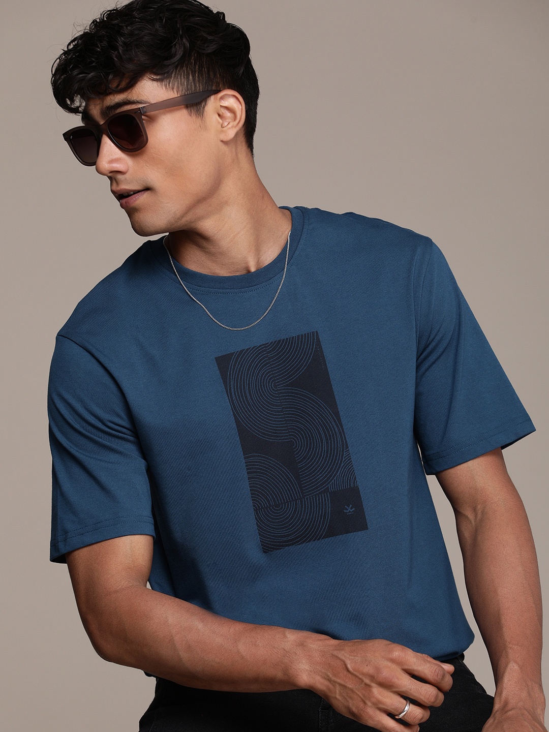 

WROGN Graphic Printed Casual T-shirt, Blue