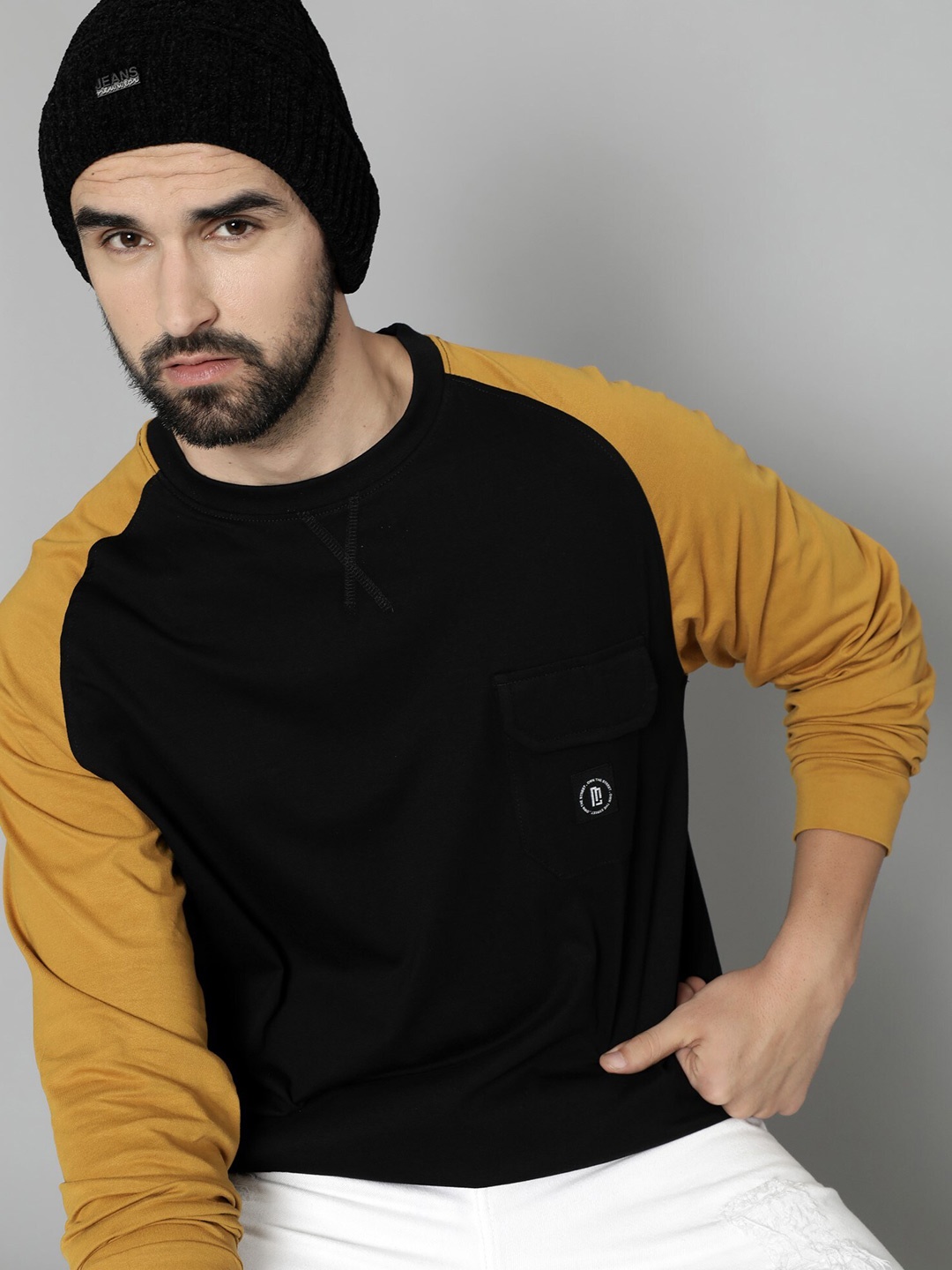 

Maniac Round Neck Long Sleeves Pockets Cotton Oversized T-shirt, Black