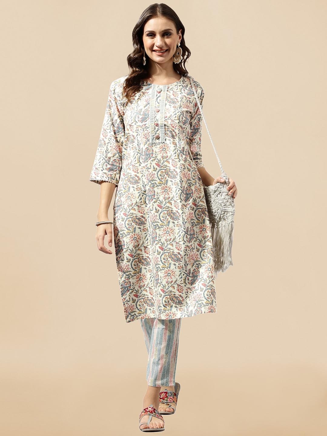 

KALINI Floral Printed Gotta Patti Pure Cotton Kurta With Trouser, Off white