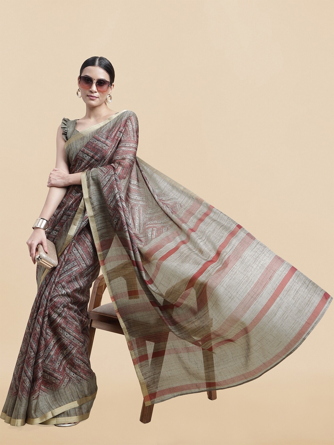 

MIRCHI FASHION Geometric Printed Zari Silk Cotton Saree, Maroon