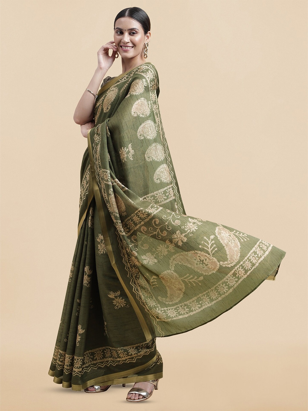 

MIRCHI FASHION Ethnic Motifs Printed Saree, Green