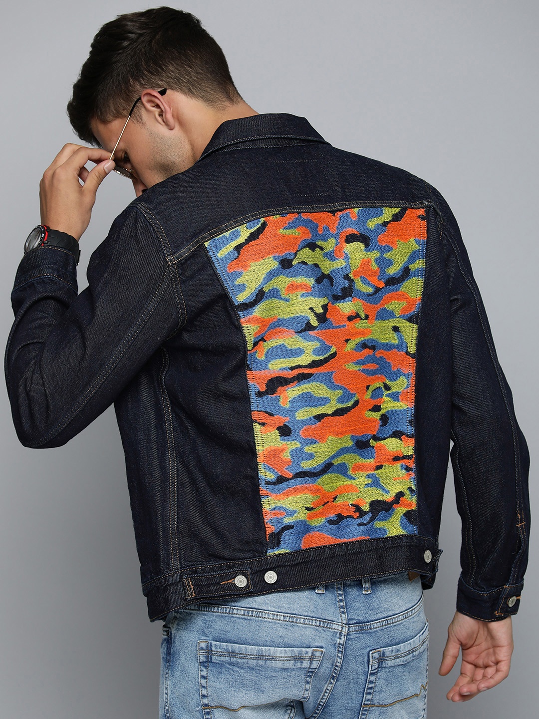 

Levis Pure Cotton Embroidered Denim Jacket, Blue