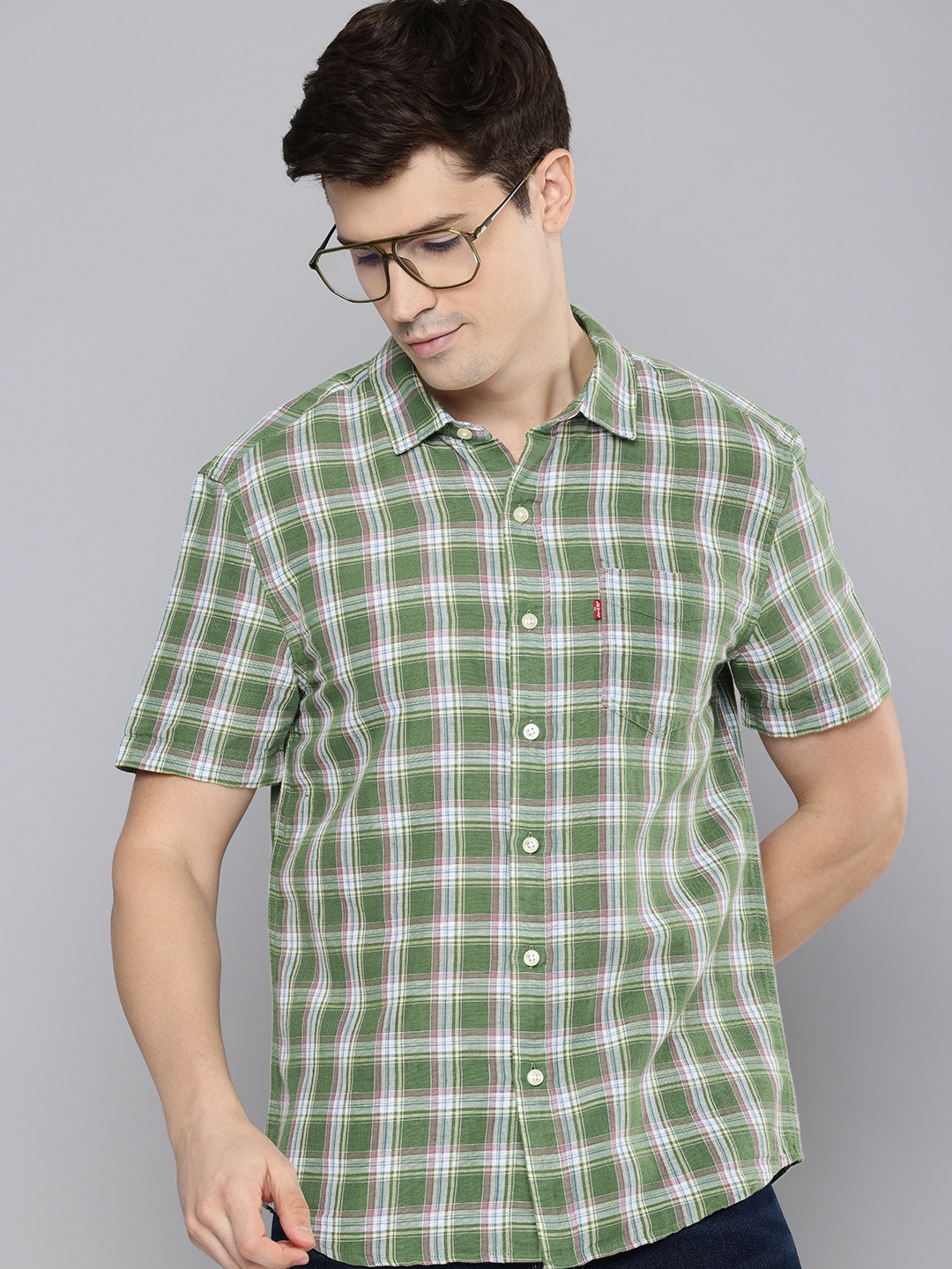 

Levis Linen Cotton Slim Fit Opaque Checked Casual Shirt, Green