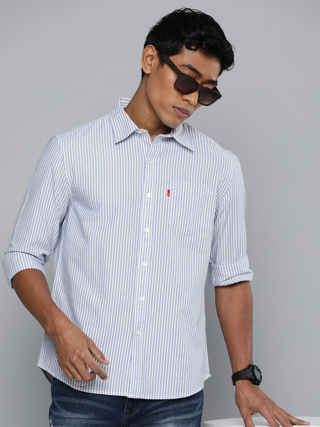 

Levis Pure Cotton Striped Slim Fit Casual Shirt, Blue