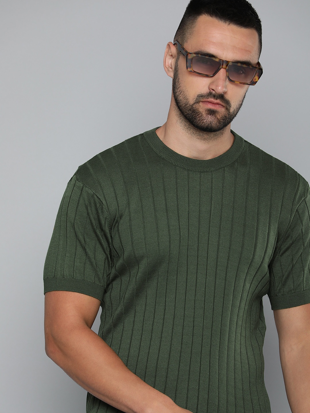 

Levis Self Design Striped Pure Cotton T-shirt, Green
