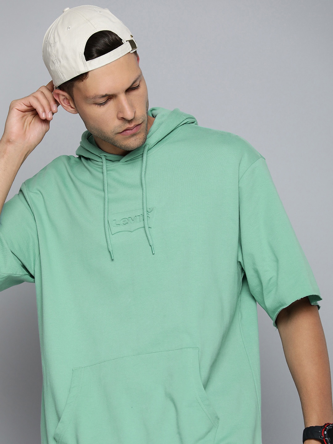 

Levis Pure Cotton Brand Logo Induced Hooded Sweatshirt, Green