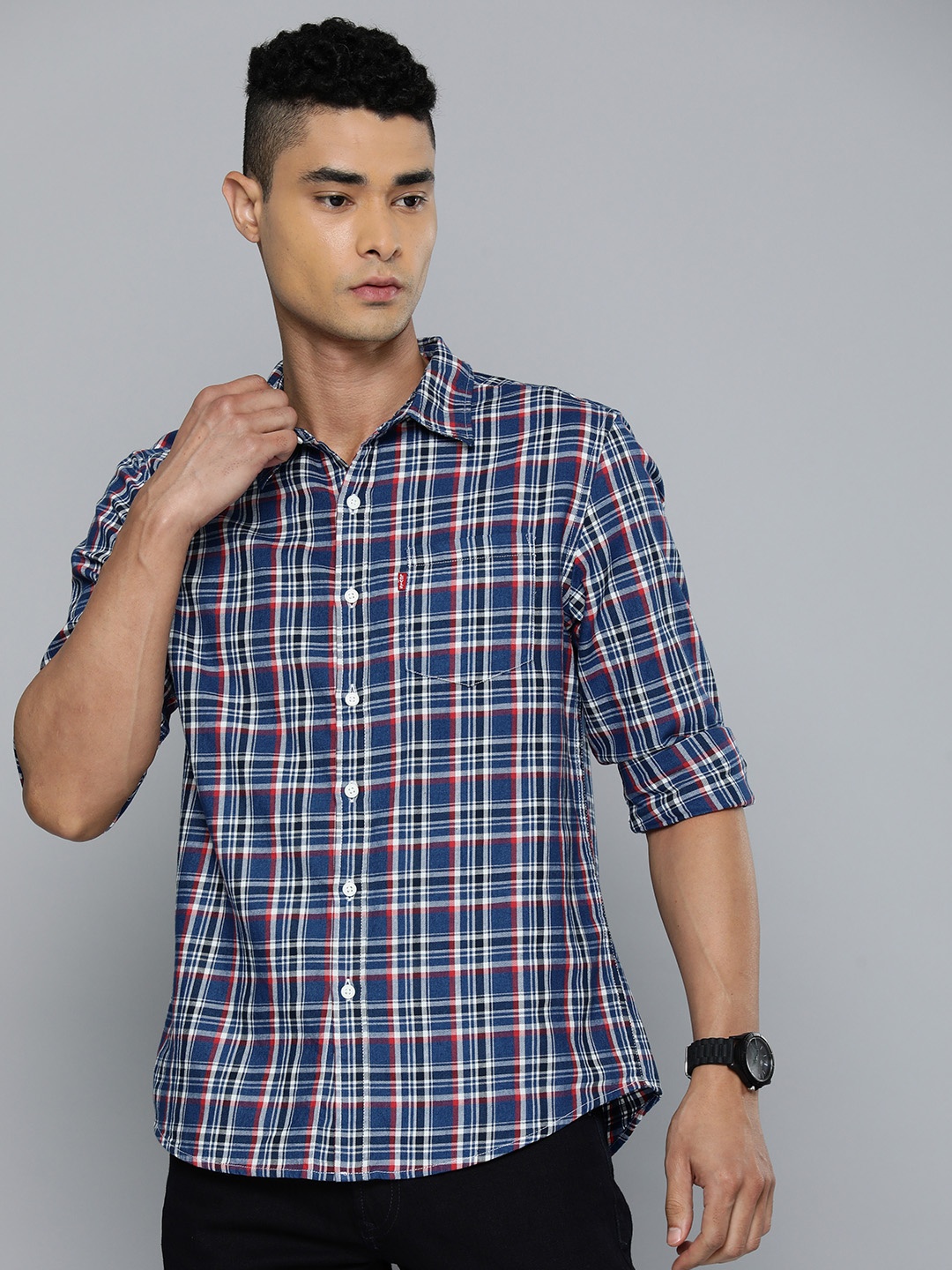 

Levis Pure Cotton Slim Fit Opaque Checked Casual Shirt, Navy blue