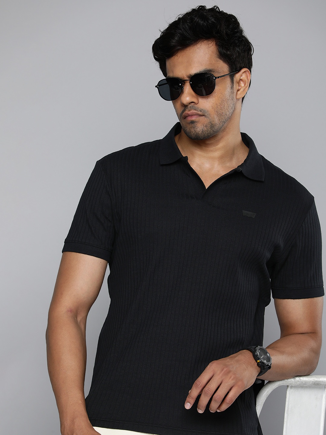 

Levis Polo Collar Slim Fit Ribbed Casual T-shirt, Black