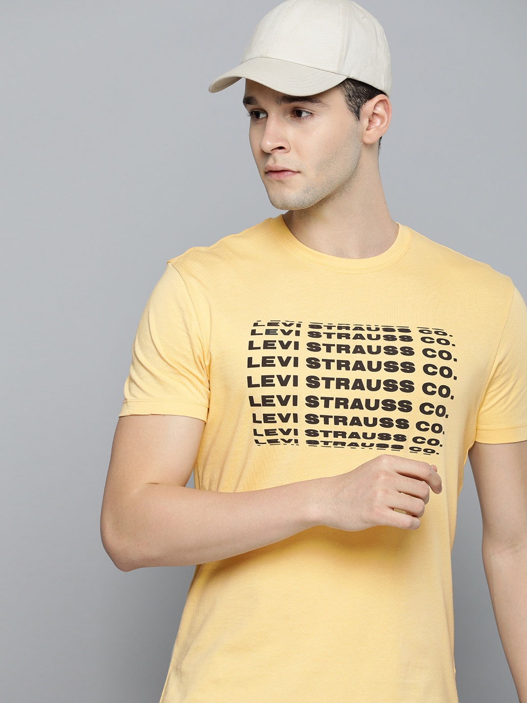 

Levis Pure Cotton Brand Logo Printed Slim Fit Casual T-shirt, Yellow