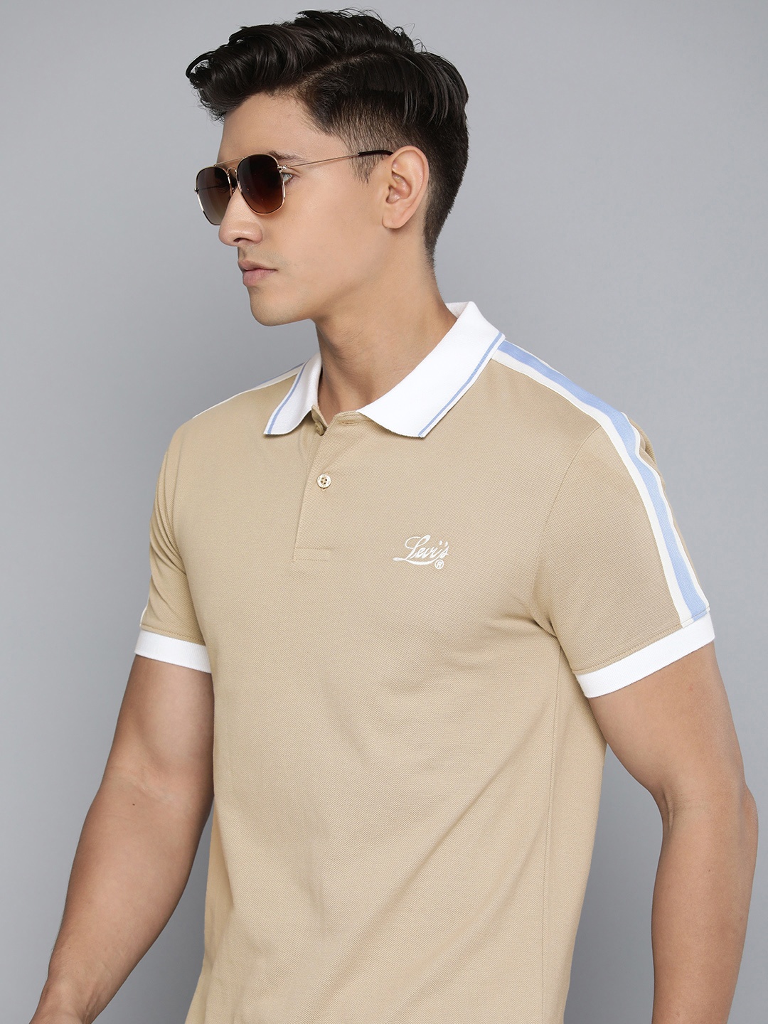 

Levis Pure Cotton Polo Collar Slim Fit T-shirt, Beige
