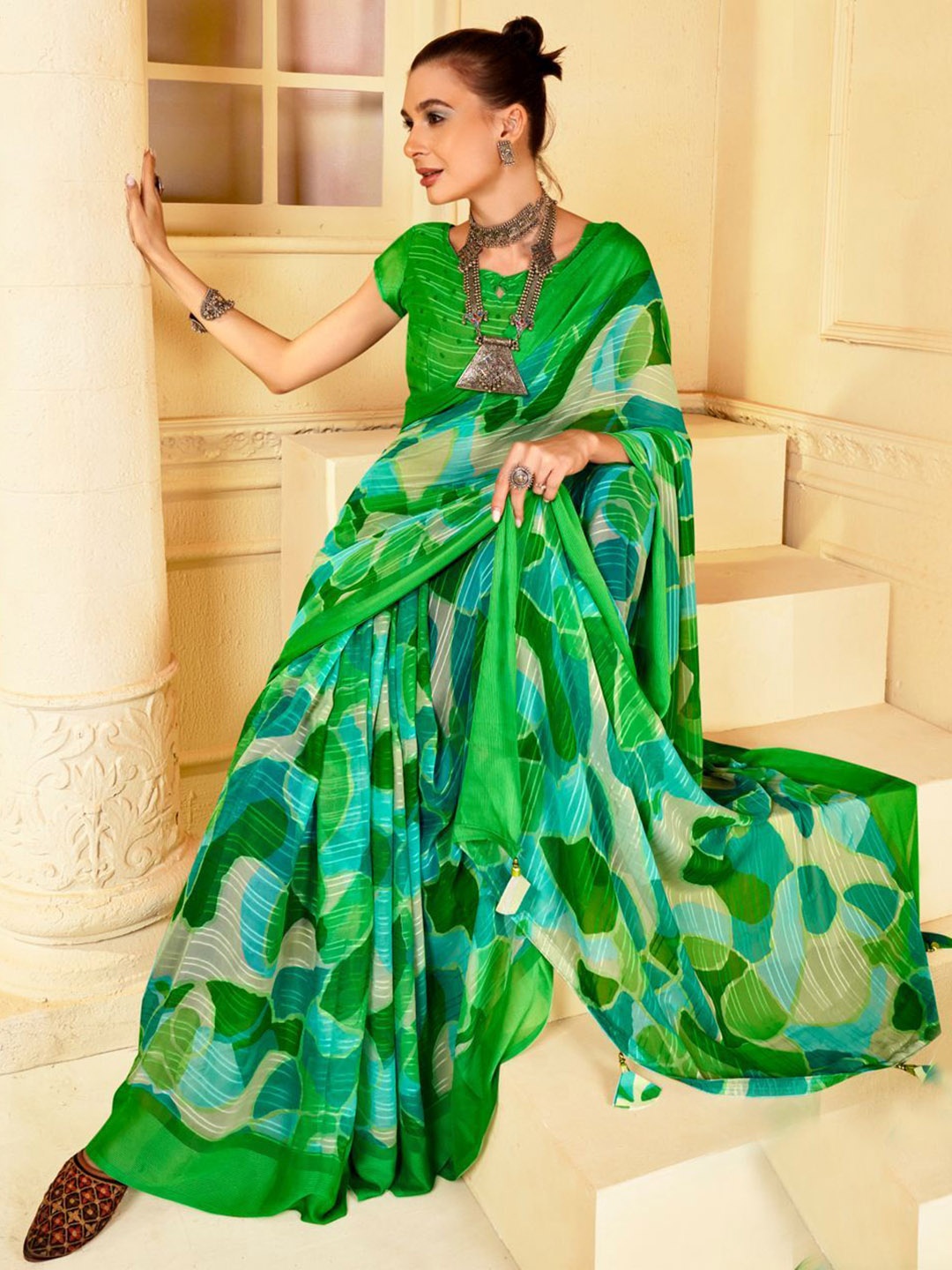 

KALINI Green Pure Georgette Designer Saree