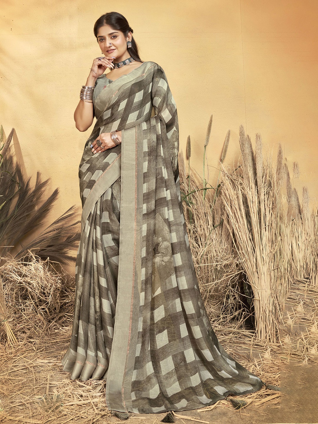

KALINI Beige Pure Chiffon Designer Saree