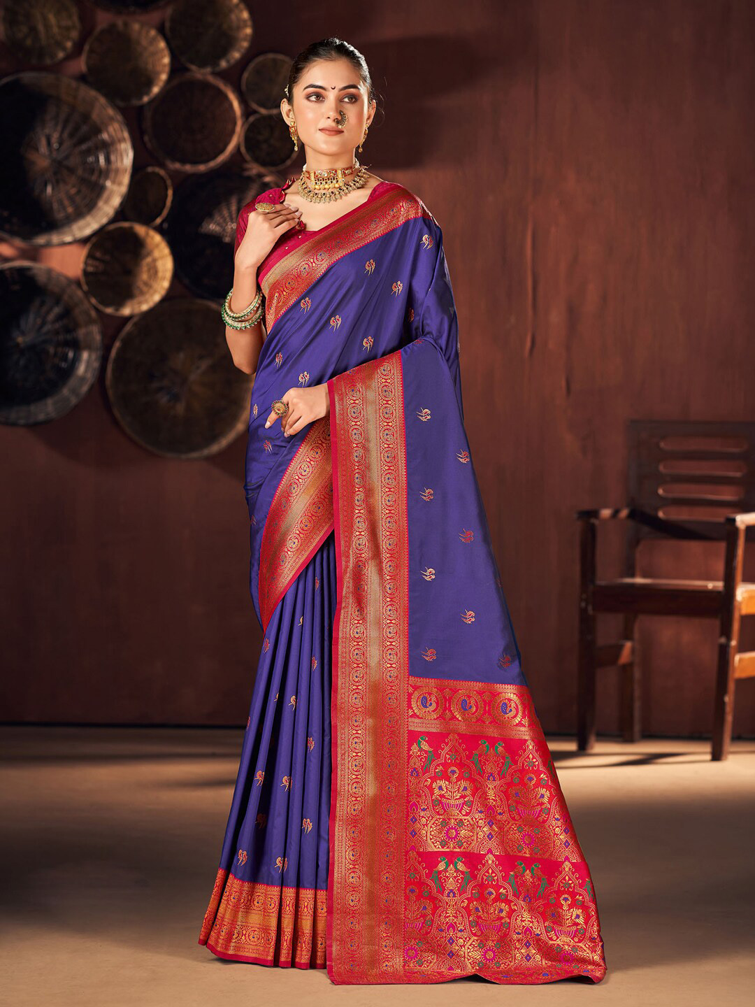 

Mitera Woven Design Zari Paithani Saree, Purple