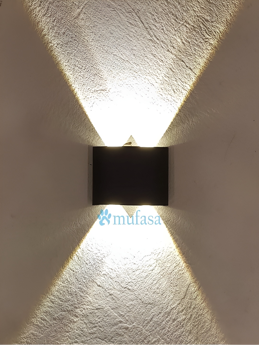 

Mufasa Black 6 Watts 6 Ray Up Down LED Outdoor Lamp