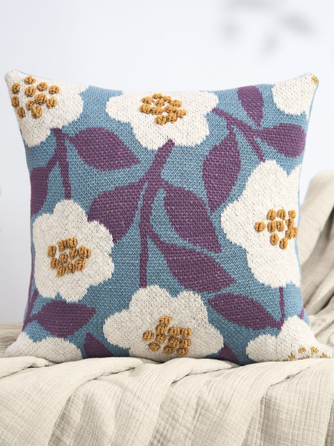 

haus & kinder Blue & Purple Floral Printed Square Cotton Cushion Cover
