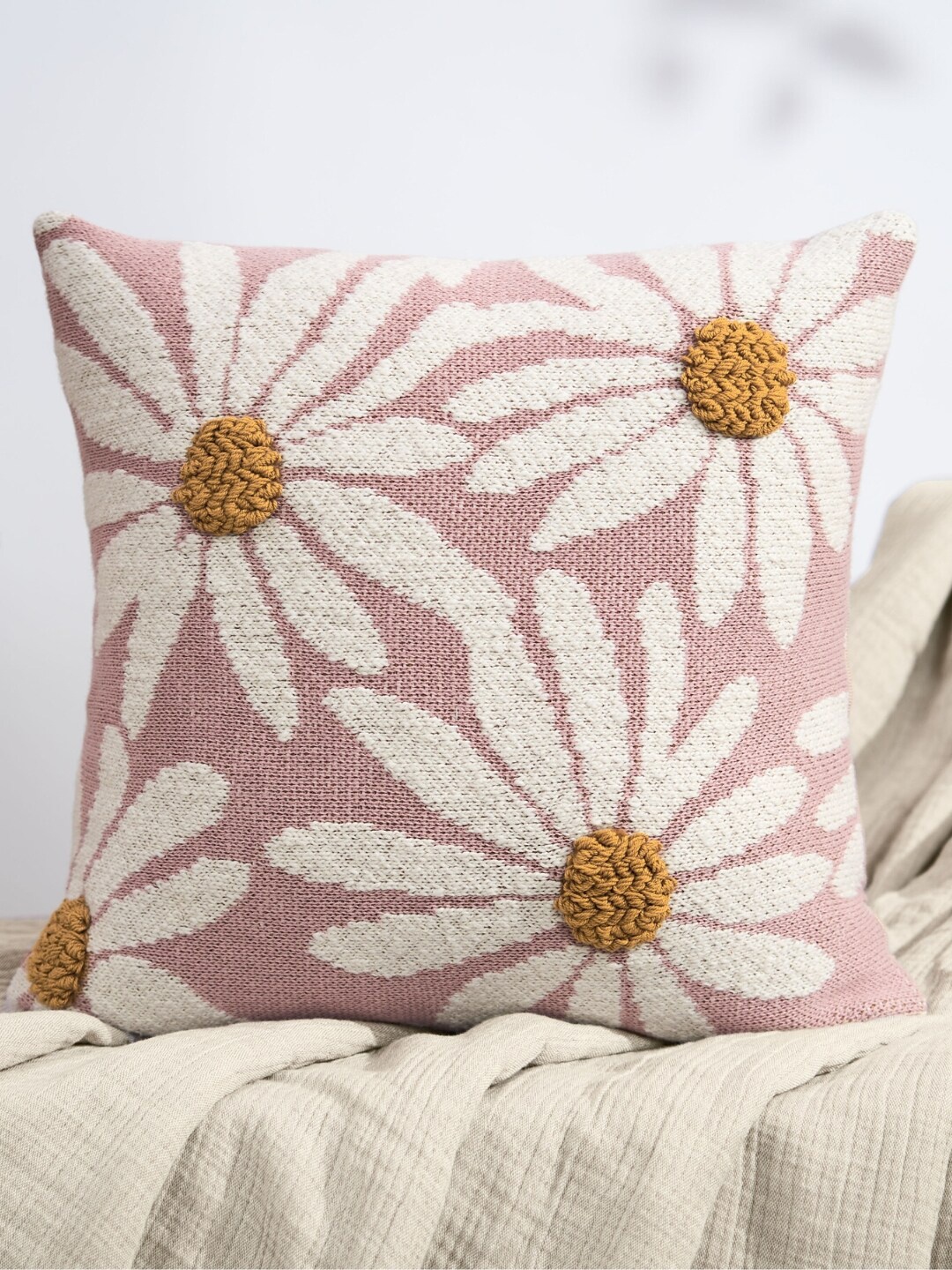 

haus & kinder Pink & White Floral Printed Square Cotton Cushion Cover