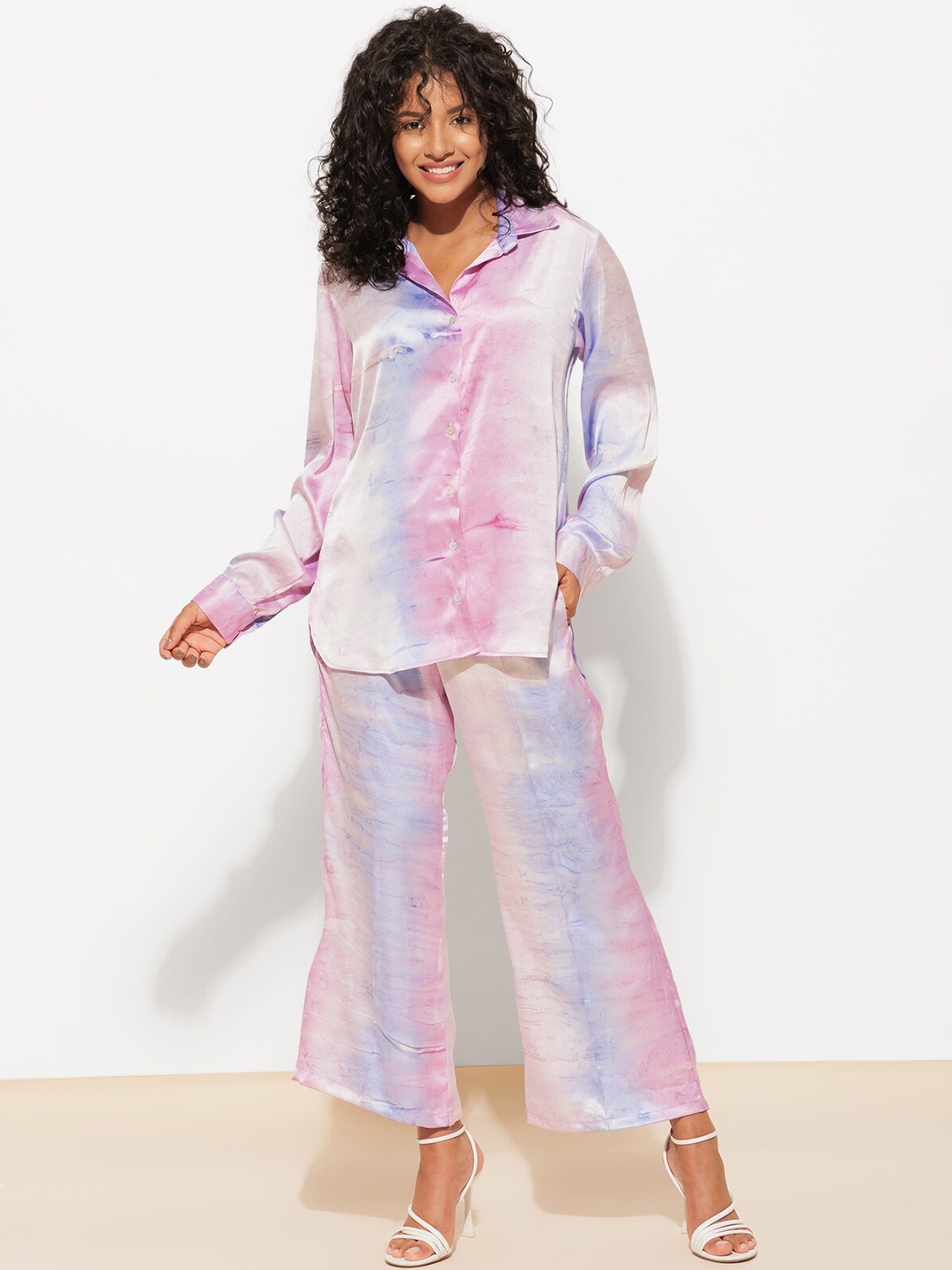 

Urban Sundari Tie & Dye Casual Shirt With Trousers Co-Ords, White