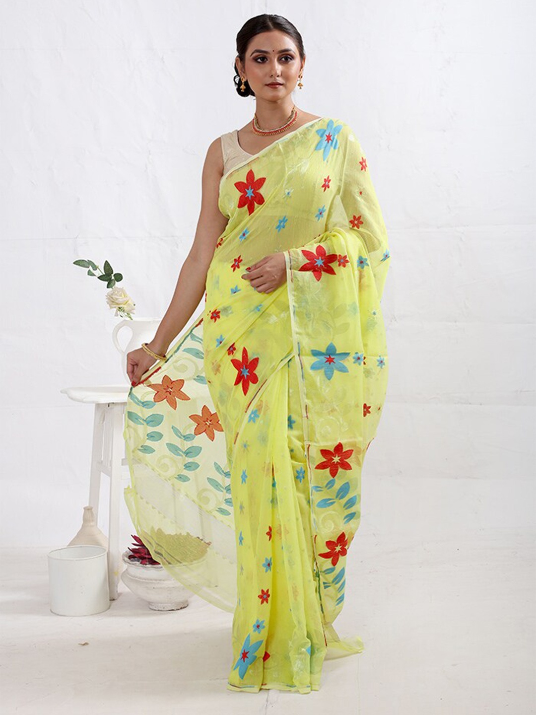 

AllSilks Floral Printed Pure Cotton Jamdani Saree, Green