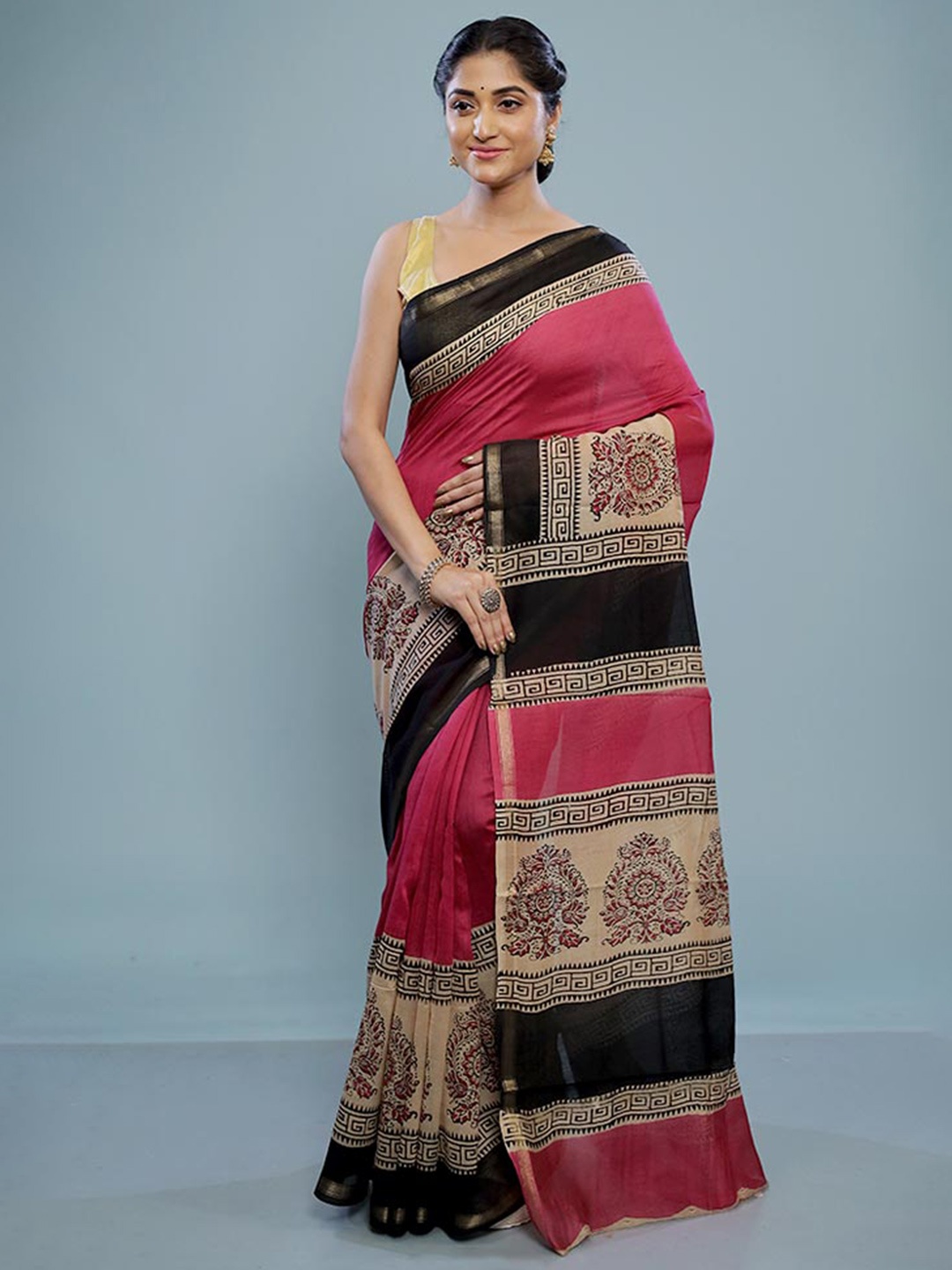 

AllSilks Ethnic Motifs Printed Zari Detail Silk Cotton Chanderi Saree, Pink