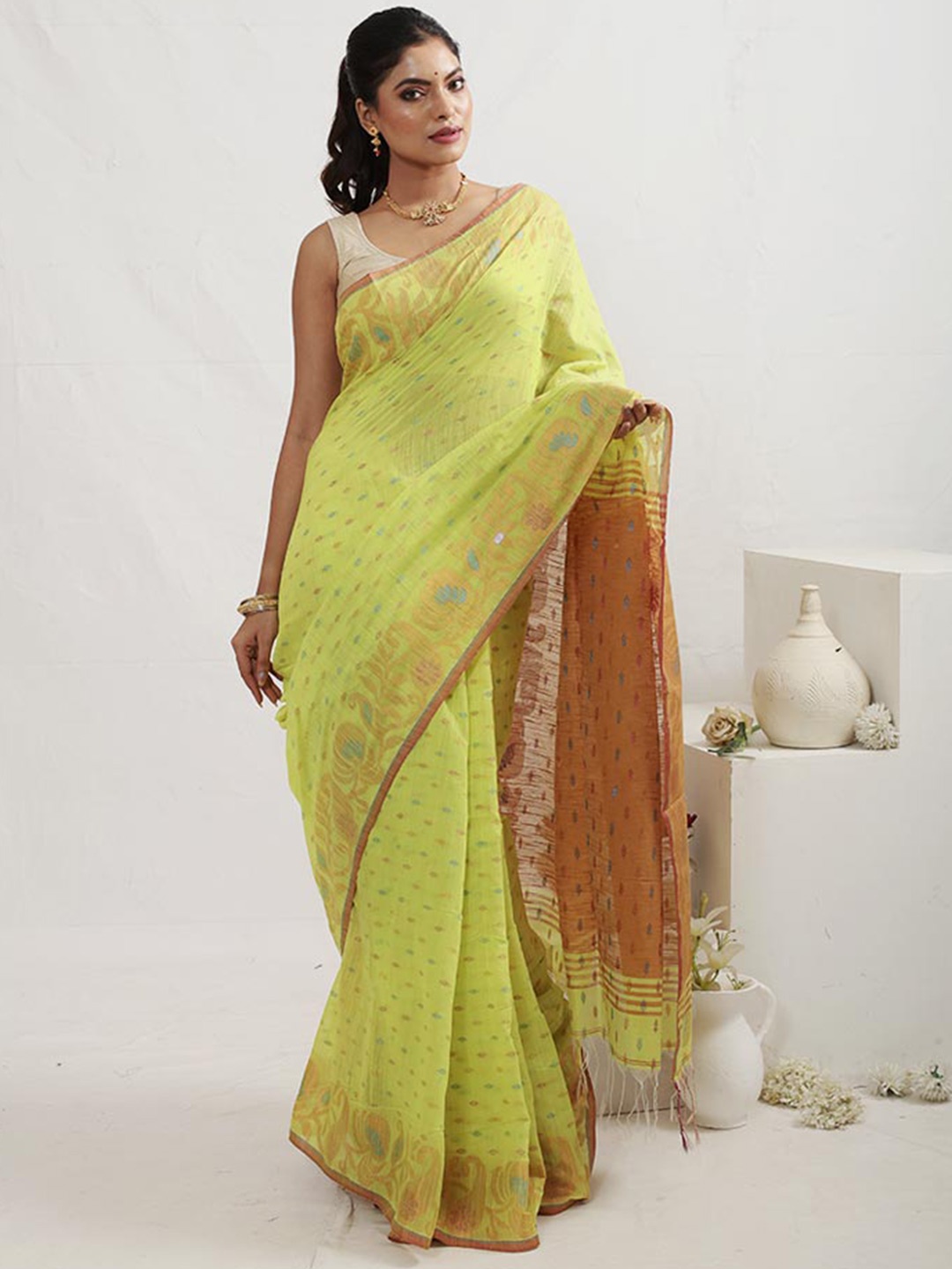 

AllSilks Ethnic Motifs Woven Design Zari Matka Silk Cotton Saree, Green