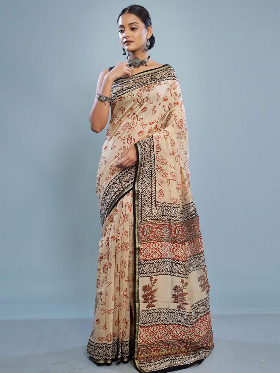 

AllSilks Floral Printed Silk Cotton Zari Detailed Chanderi Saree, Cream