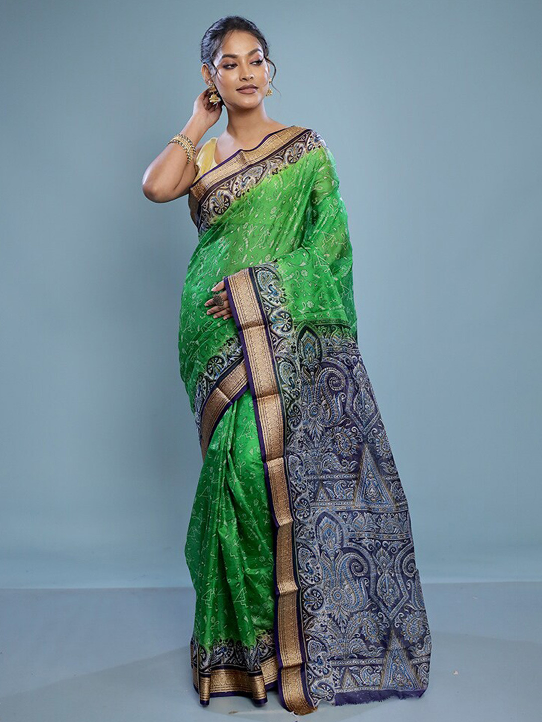 

AllSilks Floral Printed Pure Silk Zari Saree, Green