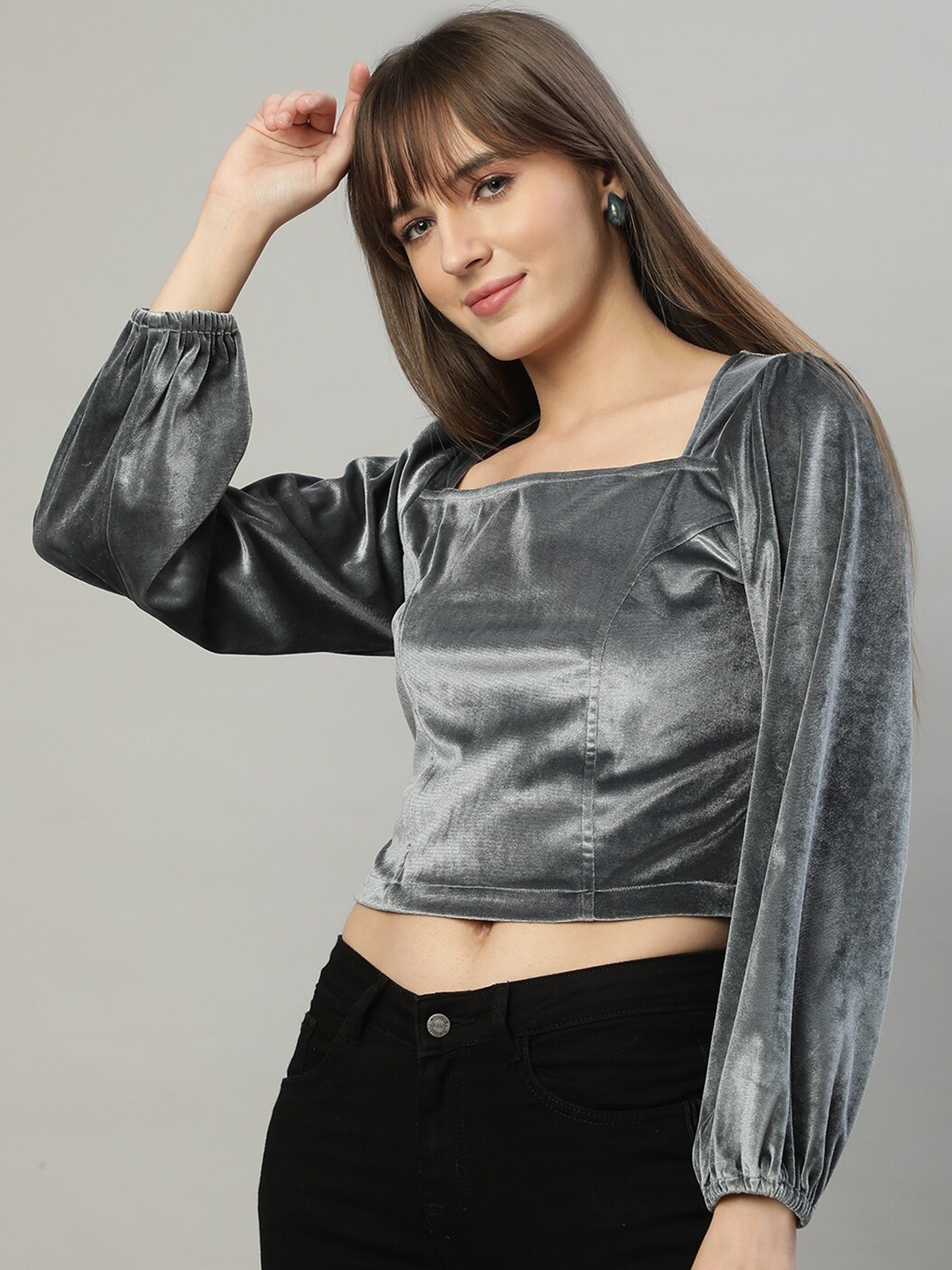 

DELAN Puff Sleeve Velvet Blouson Crop Top, Grey