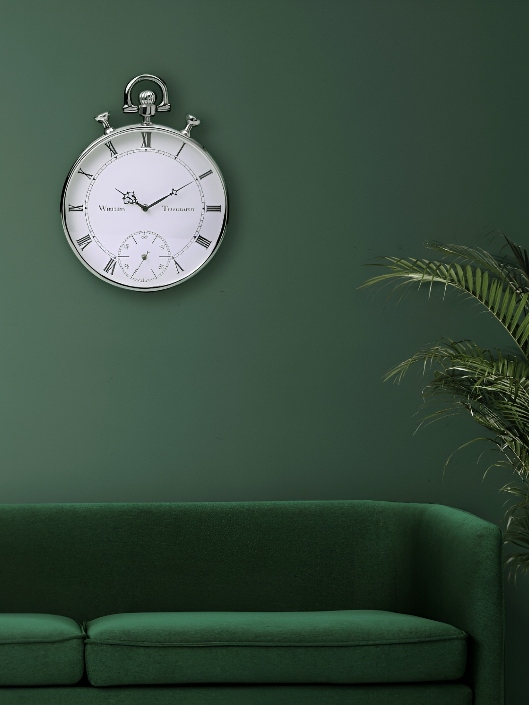 

Decor de Maison Silver Toned & White Printed Round Contemporary Wall Clock