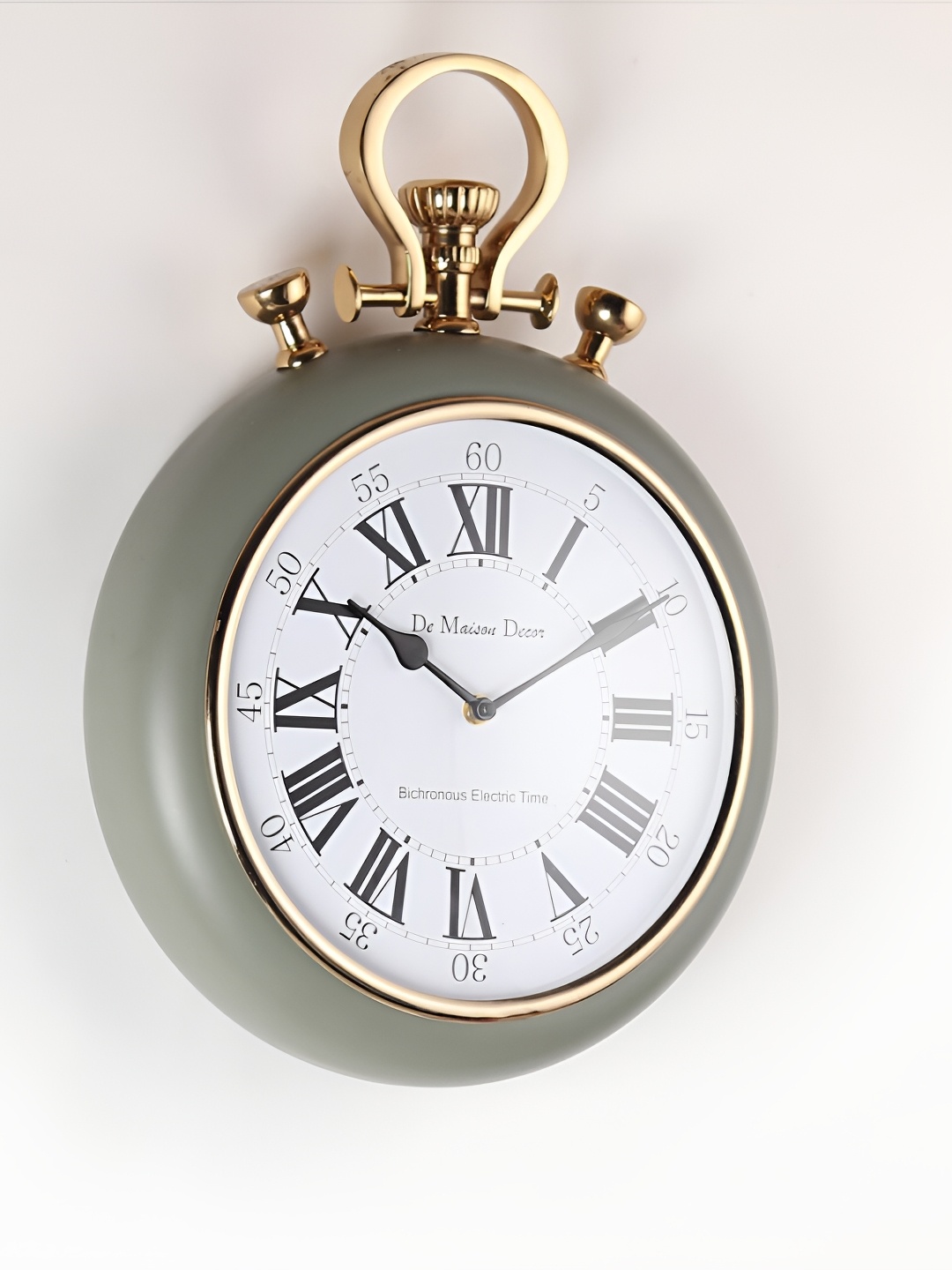 

Decor de Maison Green & White Printed Round Contemporary Wall Clock