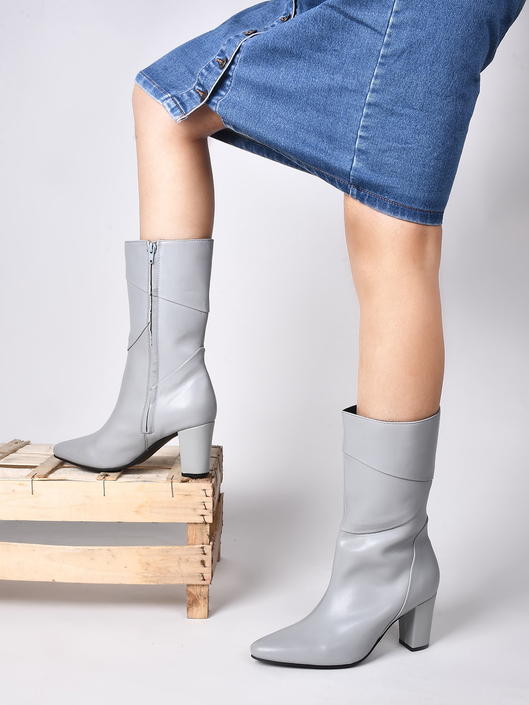 

SHUZ TOUCH Women Mid Top Calf Block-Heeled Regular Boots, Grey
