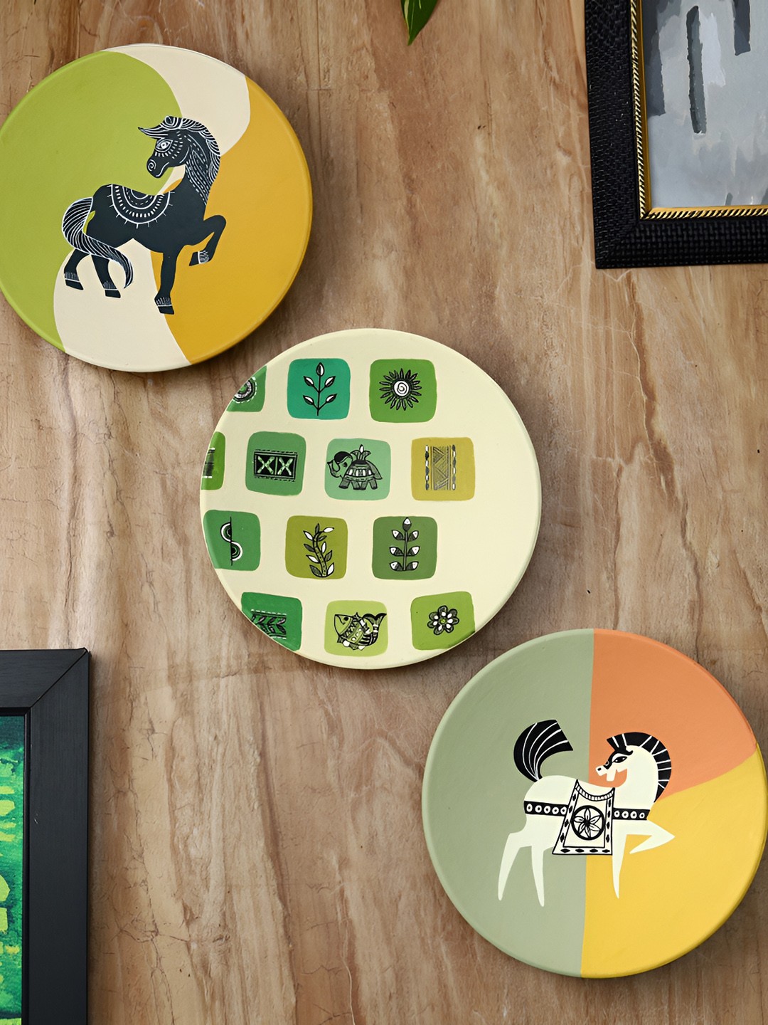 

ARTYSTA BEAUTIFYING LIVES Green & Cream 3 Pieces Printed Wall Plate